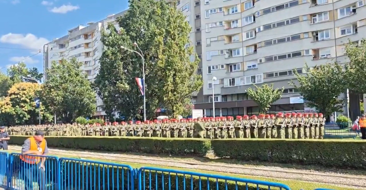 PAUCI