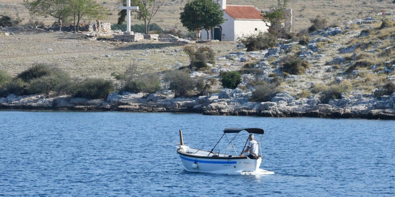 Turistička razglednica iz Nacionalnog parka Kornati