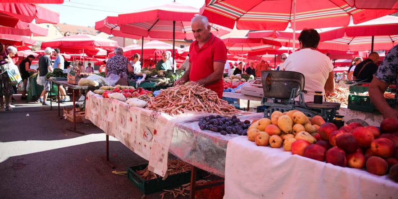 Jutarnja kupovina na Dolcu prije najavljenih vrućina