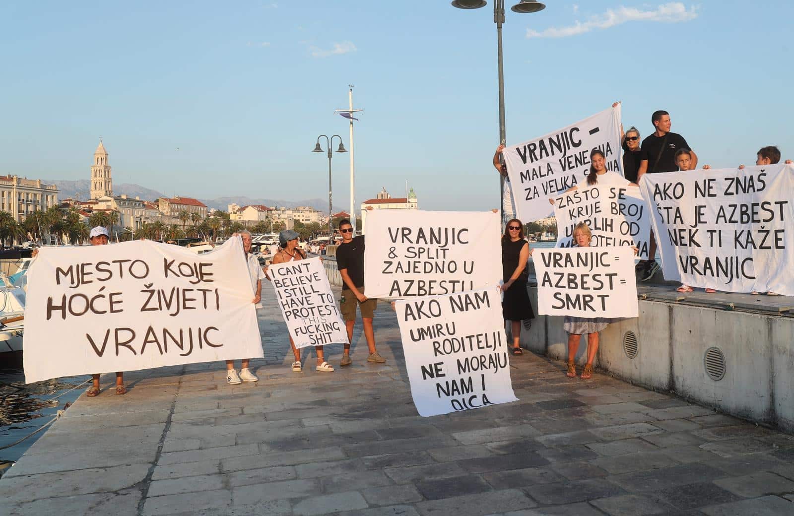 Split: Prosvjed protiv broda Moby Drea