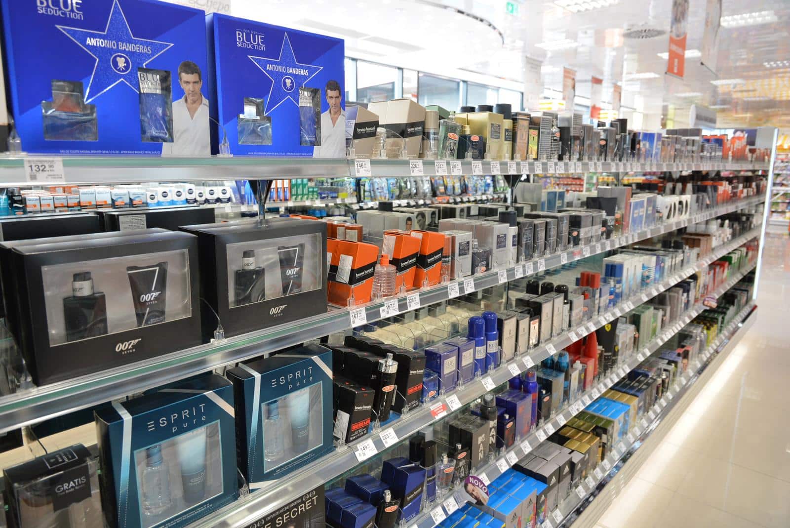 Trgova?ki centar Stop &amp; shop, trgovina Muller