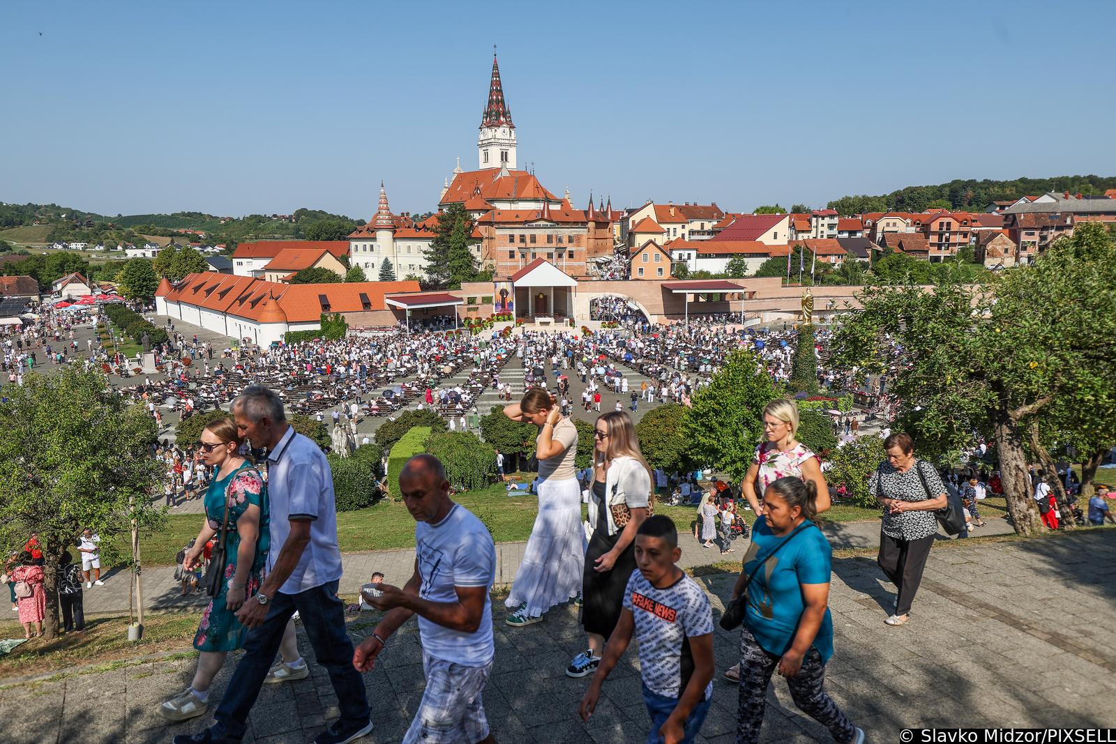 Marija Bistrica: Nadbiskup Kutleša održao je misu povodom blagdana Velike Gospe