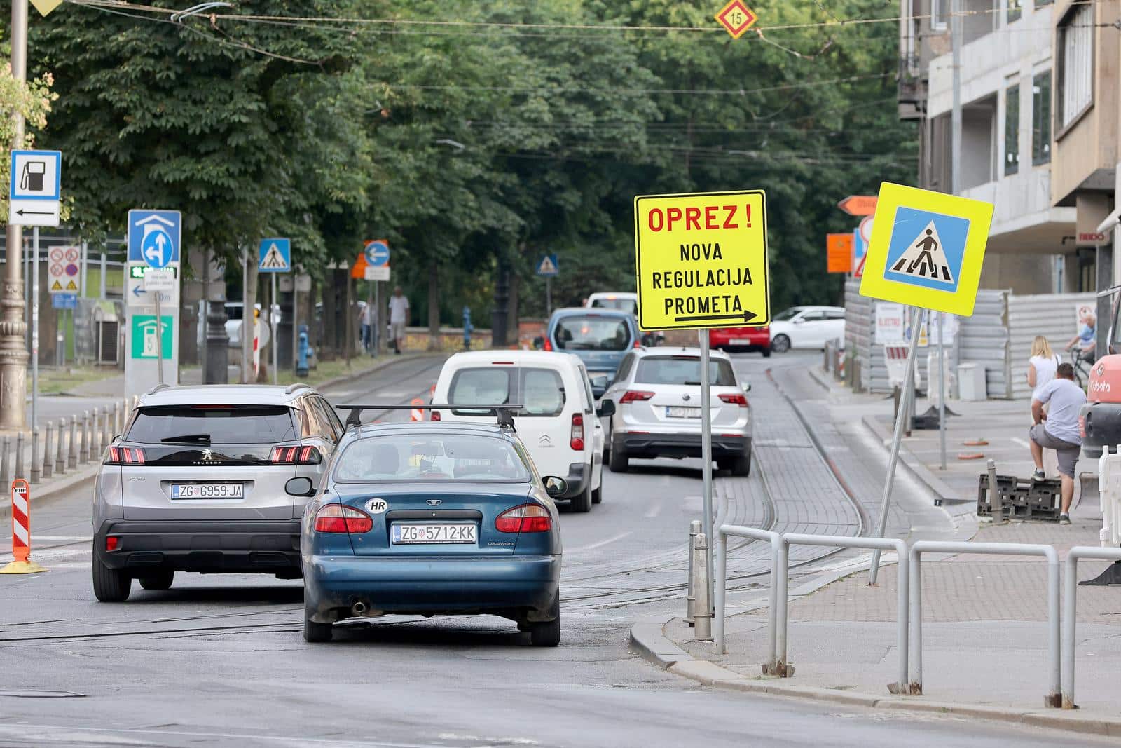 Zagreb: Ribnjakom umjesto tramvaja voze autobusi, a ostali promet u smjeru sjevera odvija se obilaznim pravcima