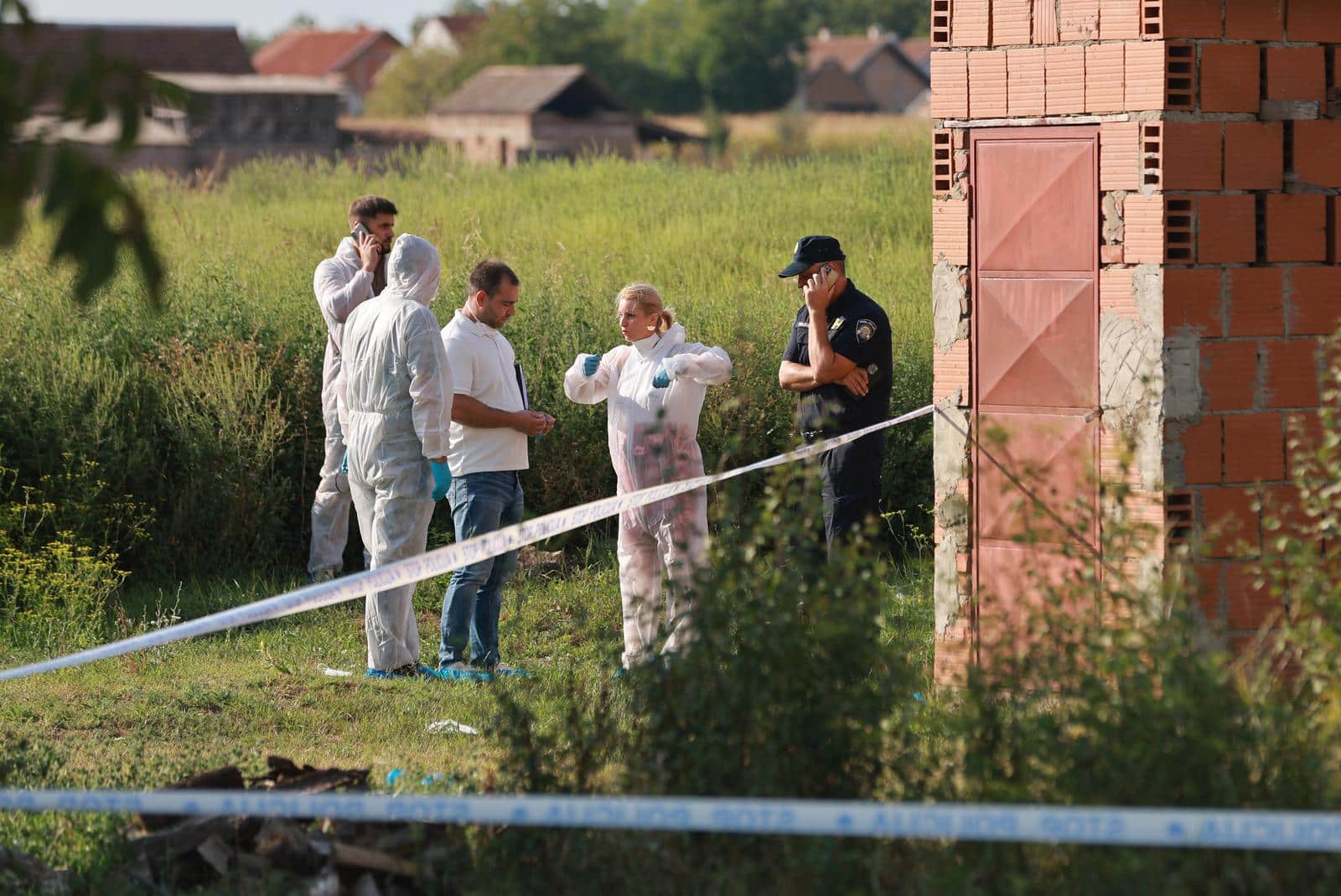 Nijemci: U obiteljskoj kući pronađena dva tijela, policijski očevid u tijeku