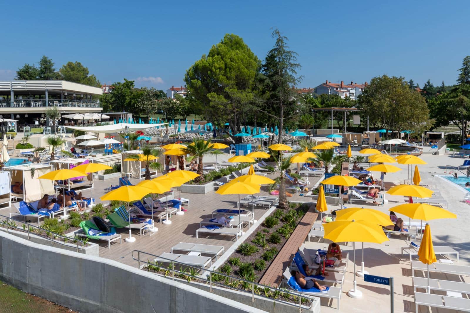 Hotel Parentino u Poreču austrijskim državljanima plaća testiranje na Covid-19