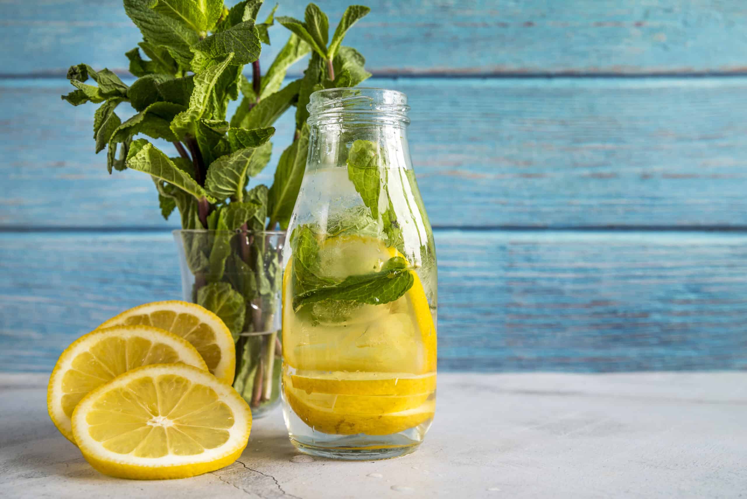 lemonade-still-life-summer