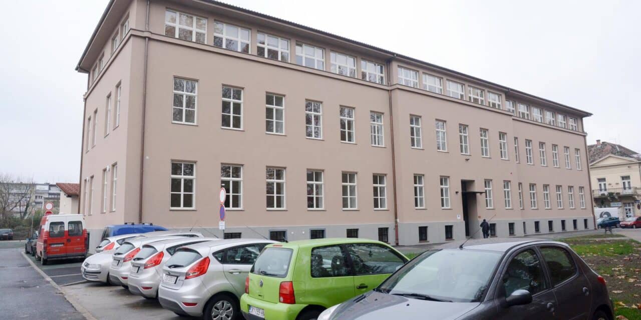 Sisak: Zgrada �upanijskog i Op?inskog suda