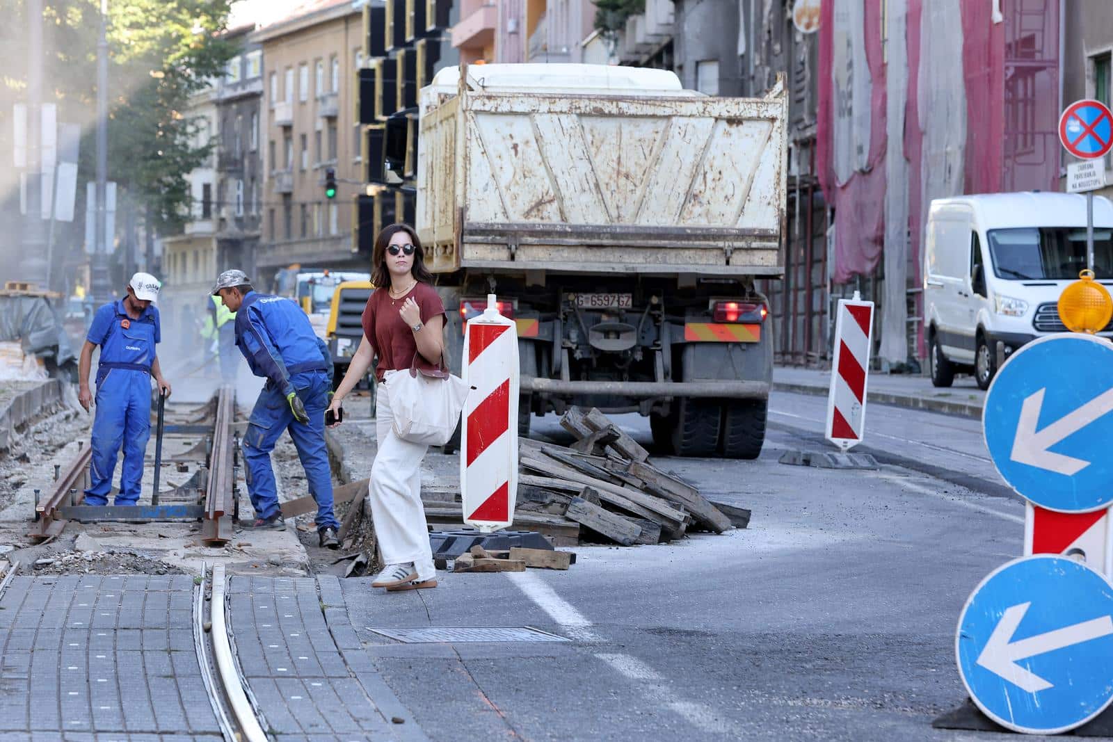 Ribnjak zatvoren za sav promet od 9 do 17 sati zbog radova na tramvajskim tračnicama
