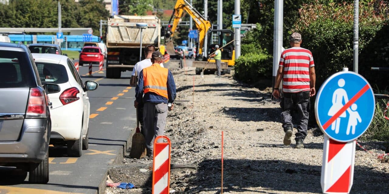 Zagreb: Radovi na biciklističkoj stazi u Ulici Hrvatske bratske zajednice