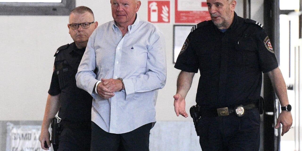 Zagreb: Policija dovodi Hrvoja Petrača u prostorije USKOK-a