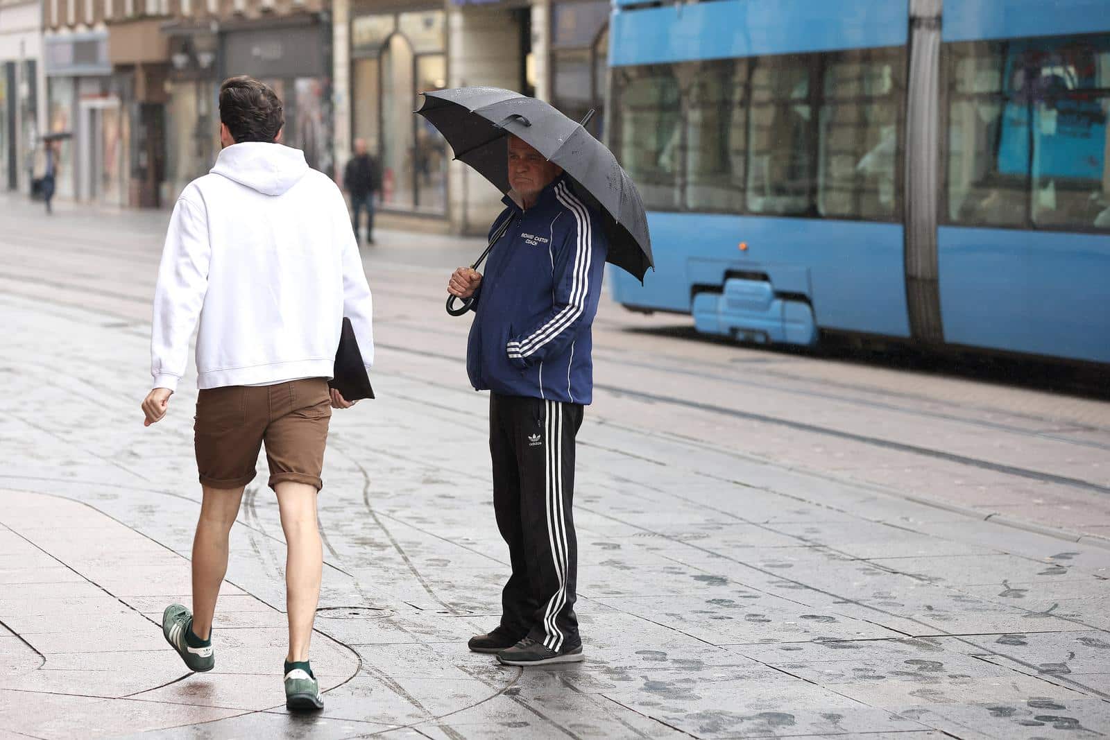 Zagreb: Danas promjenjivo oblačno s mjestimičnom kišom ili pljuskovima