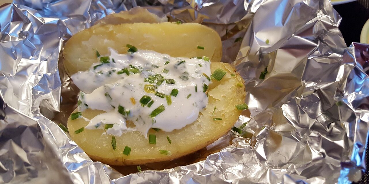 baked-potatoes-1142155_1280