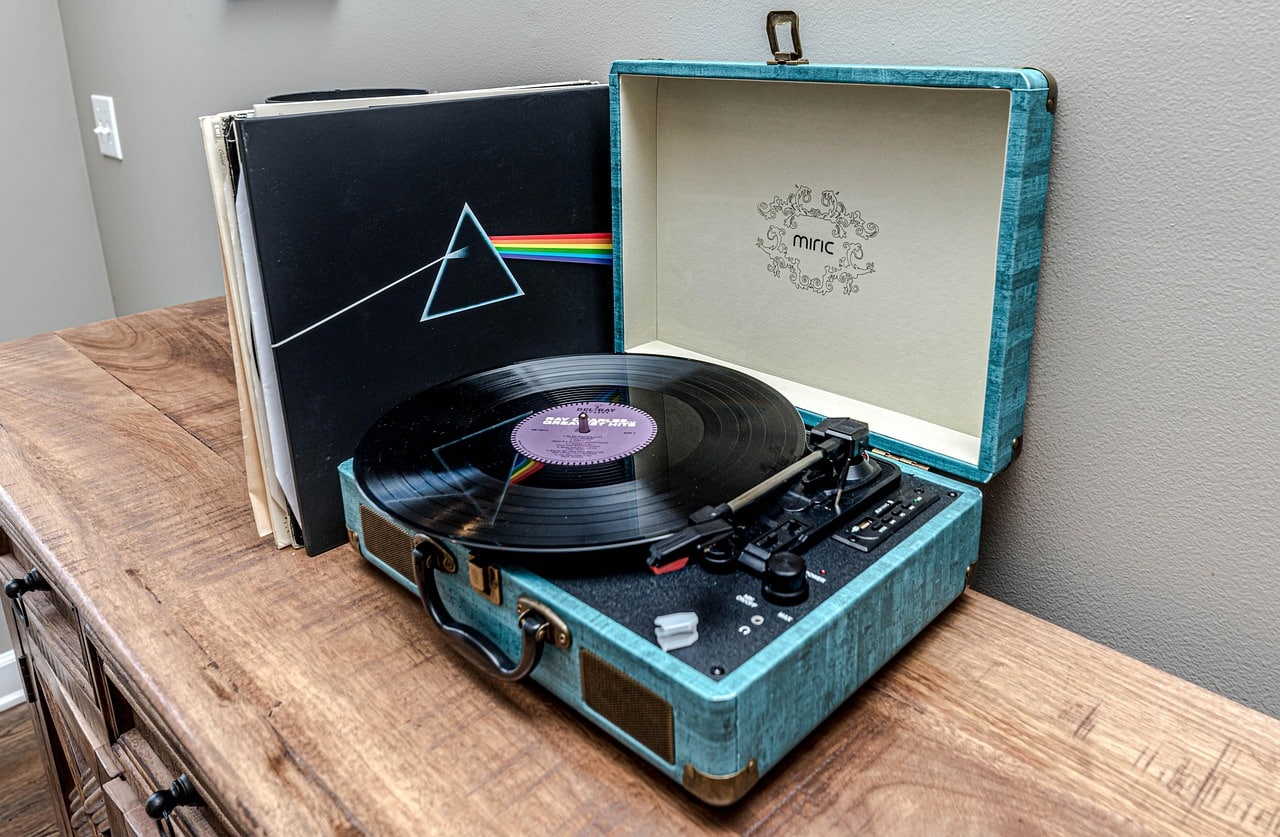 vinil ploče glazba generacija Z gramofon streaming nostalgija kultura trendovi glazbena industrija