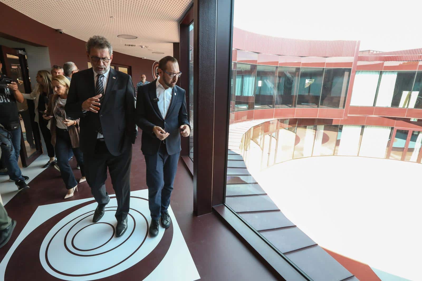 Zagreb: Tomislav Tomašević i Radovan Fuchs otvorili novoizgrađeni dječji vrtić Sveta Klara