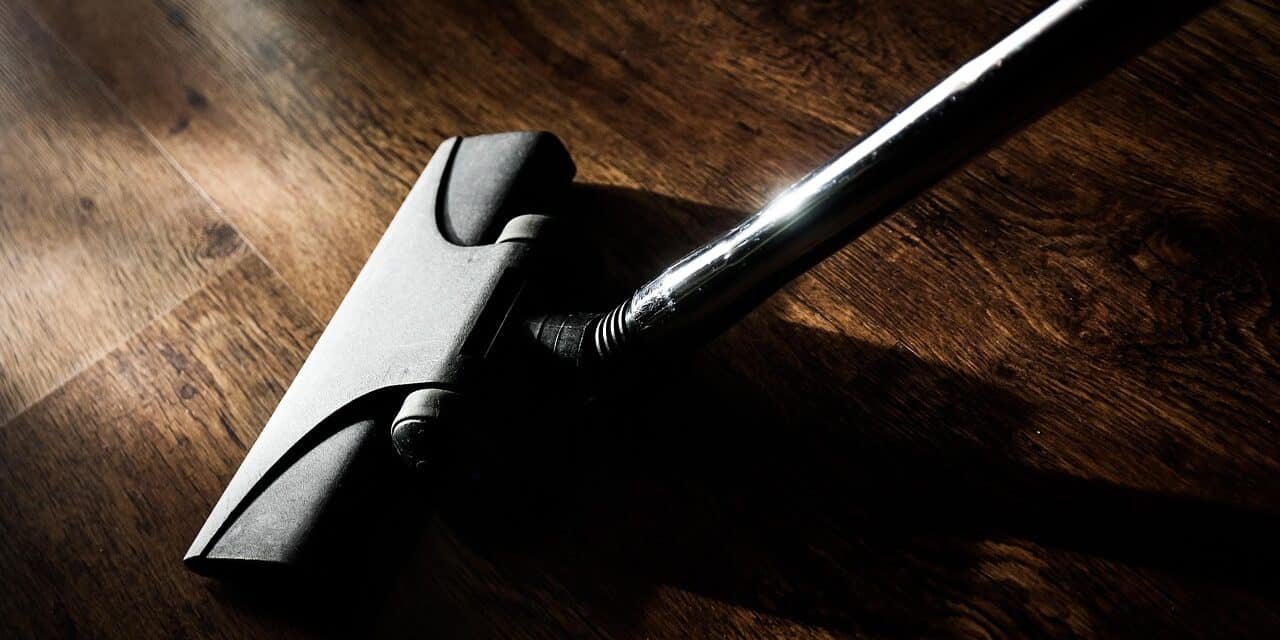 vacuum-cleaner-268161_1280