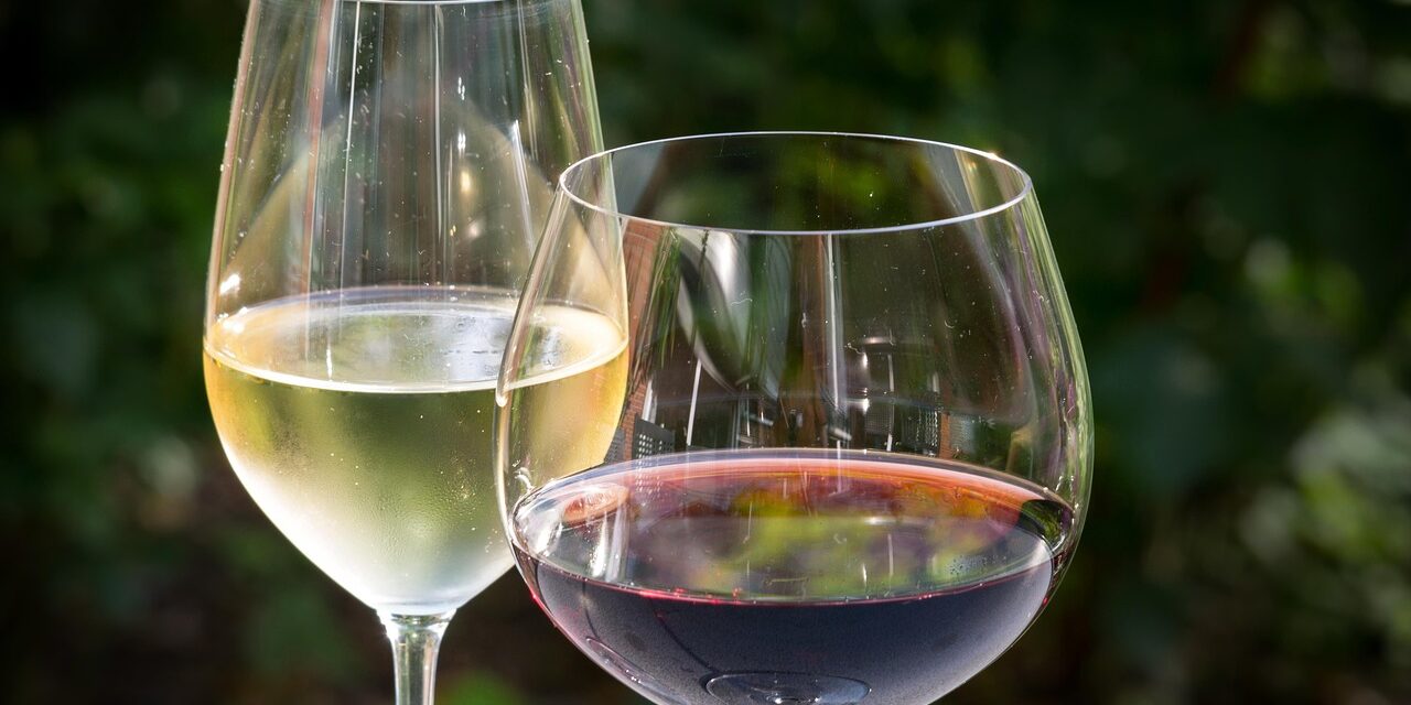 white-wine-848268_1280
