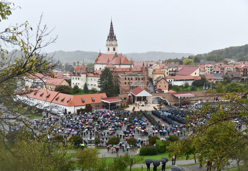 2025-10-05-vojno-hodocasce-870×600