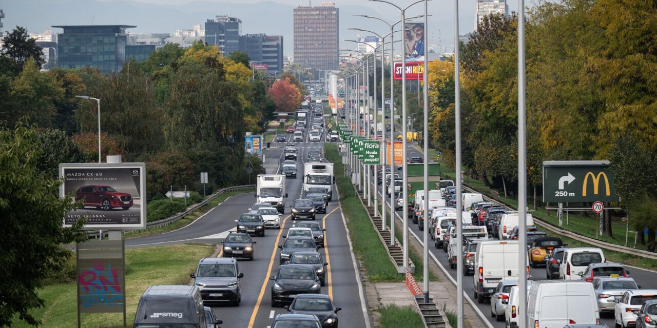 Zagreb: Prometna gužva na Slavonskoj aveniji