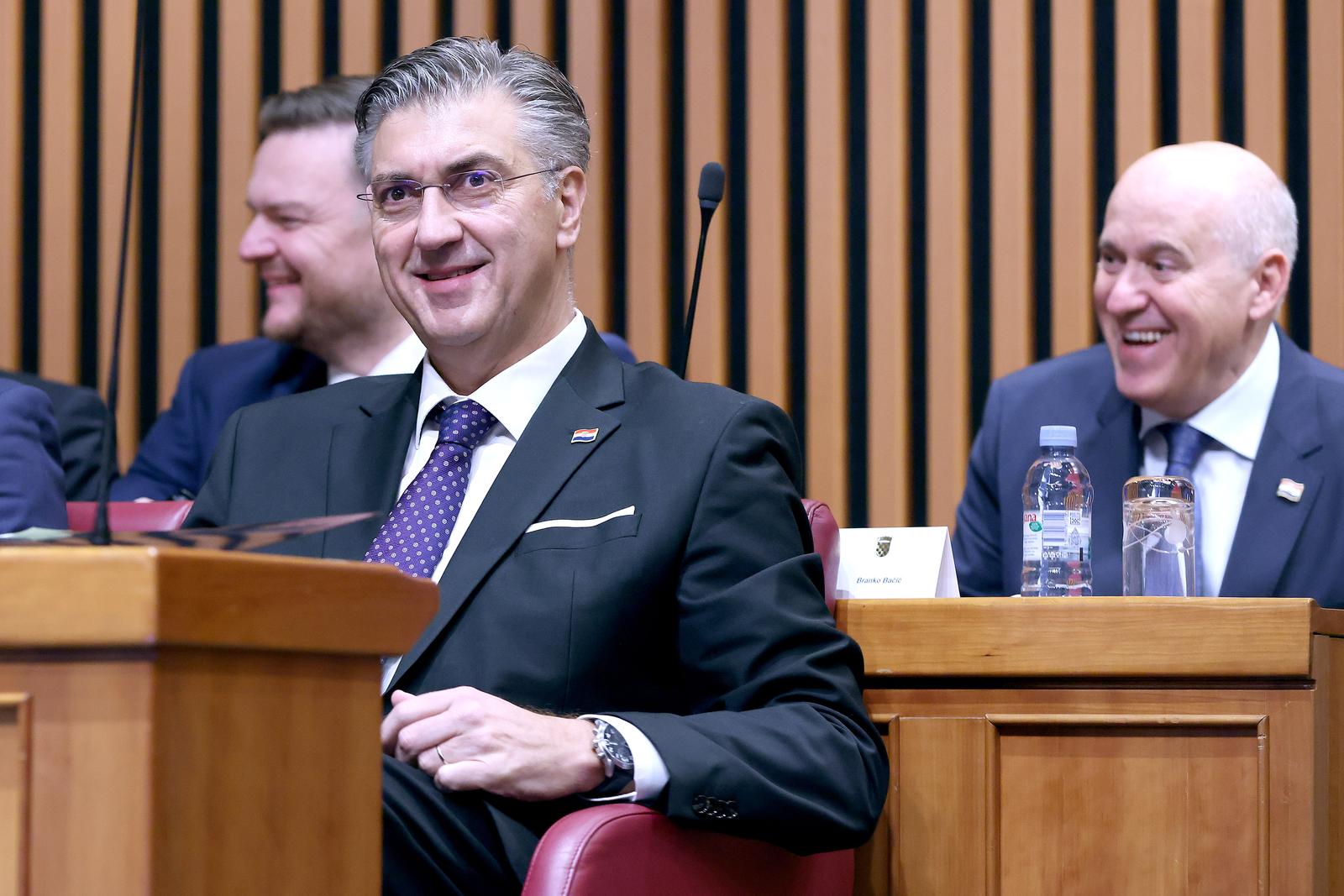 Zagreb: Premijer Andrej Plenković podnosi izvješće o radu Vlade
