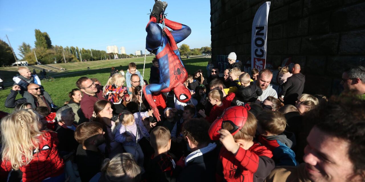 Zagreb: Ispod Hendrixovog mosta održano Spidey druženje u organizaciji vatrogasca Maximiliana Bindernagela