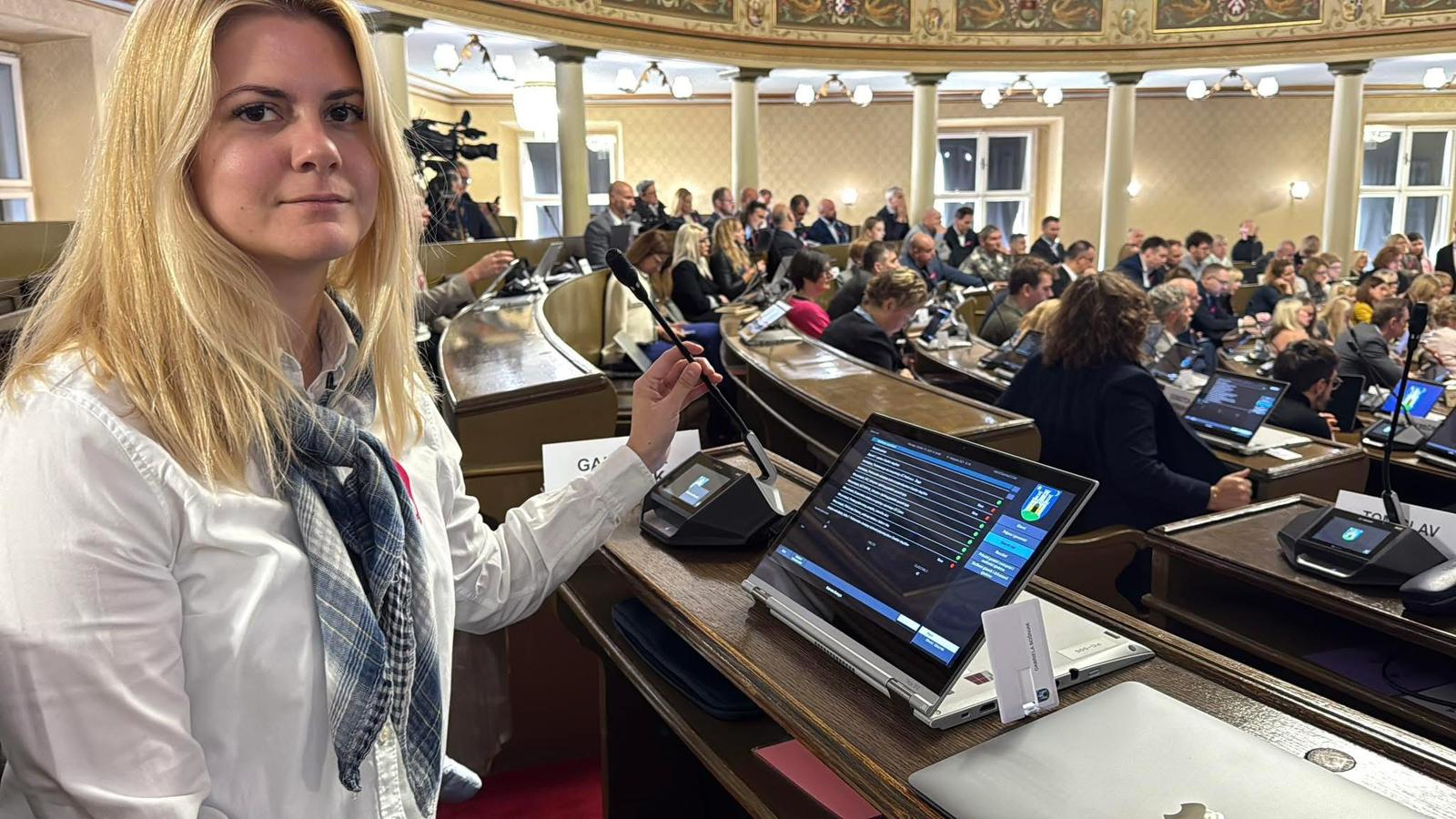 WhatsApp Image 2025-10-16 at 13.27.30