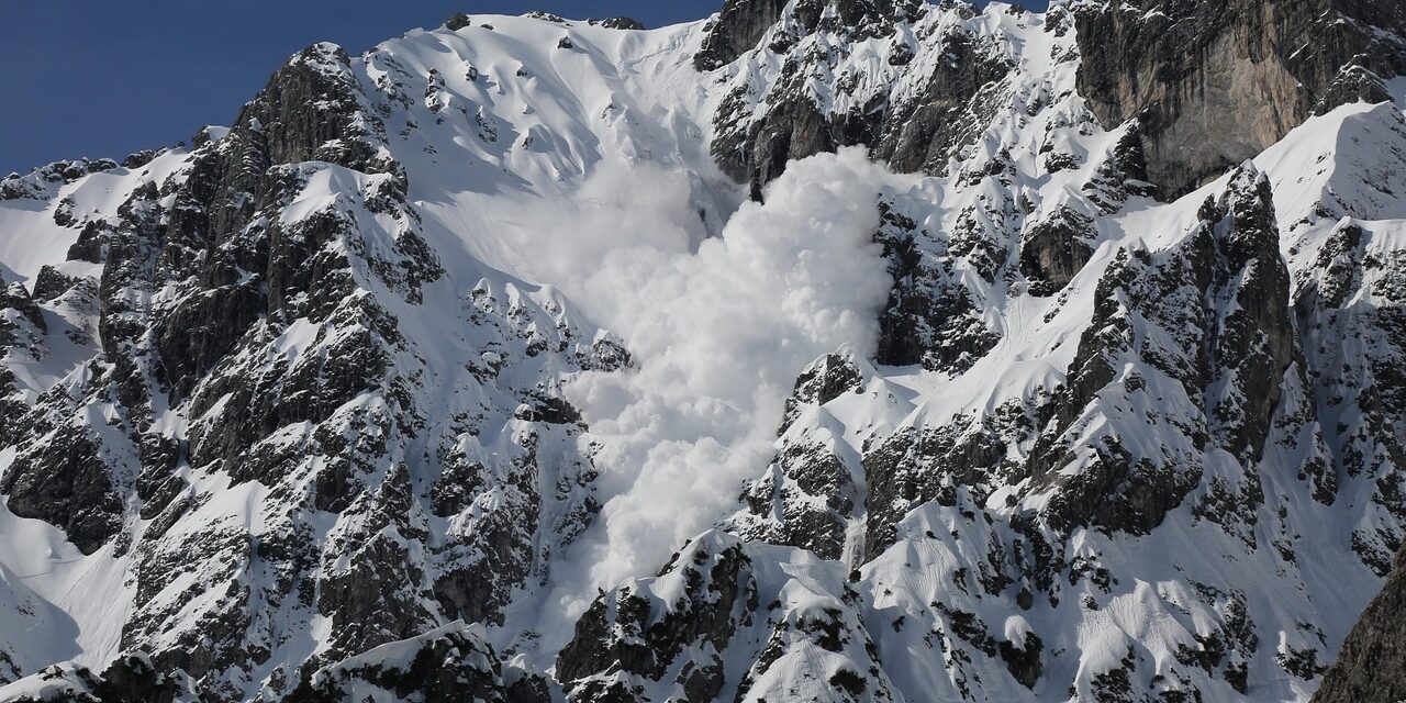 avalanche-4967568_1280