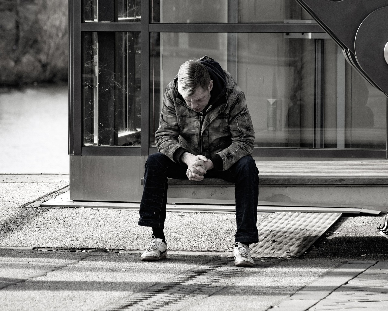 sadness-4025950_1280