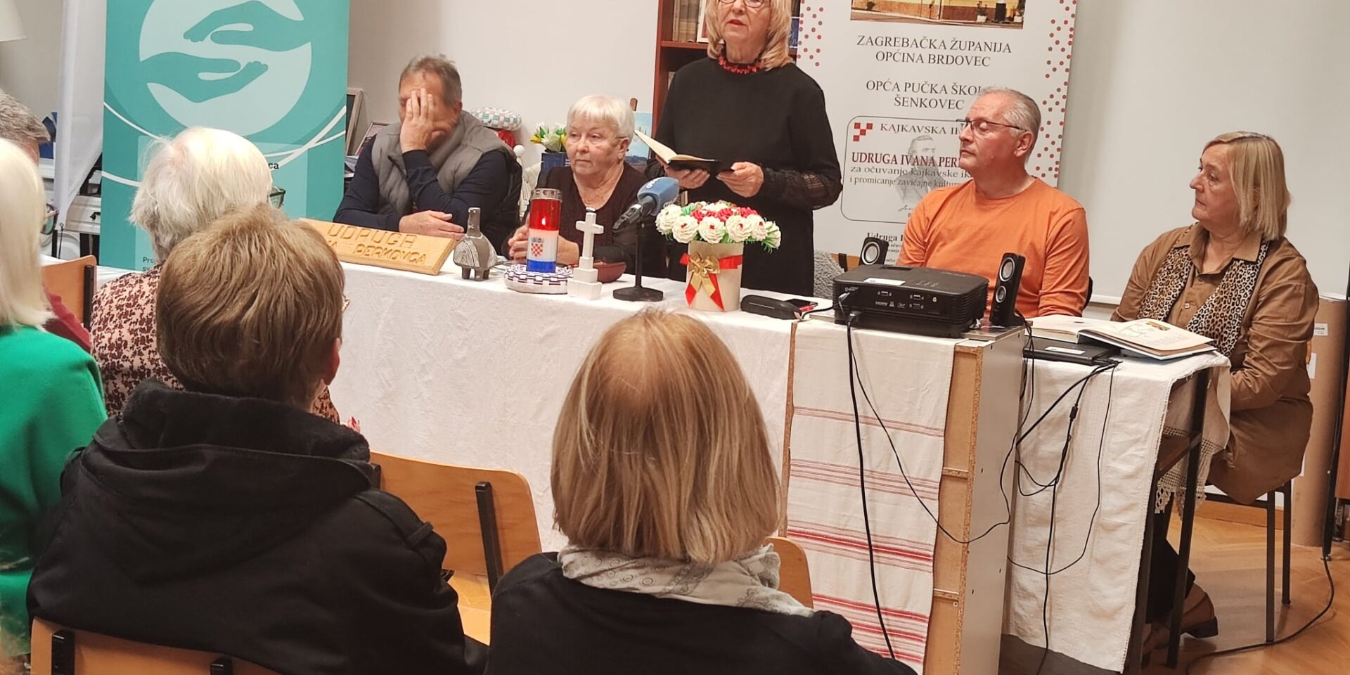 04102357-8d6f-45ad-a366-224ad5e3bced