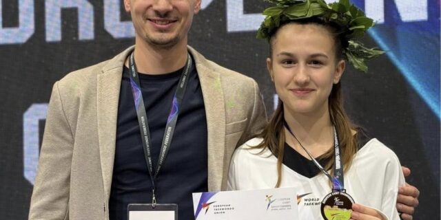 sara rogin