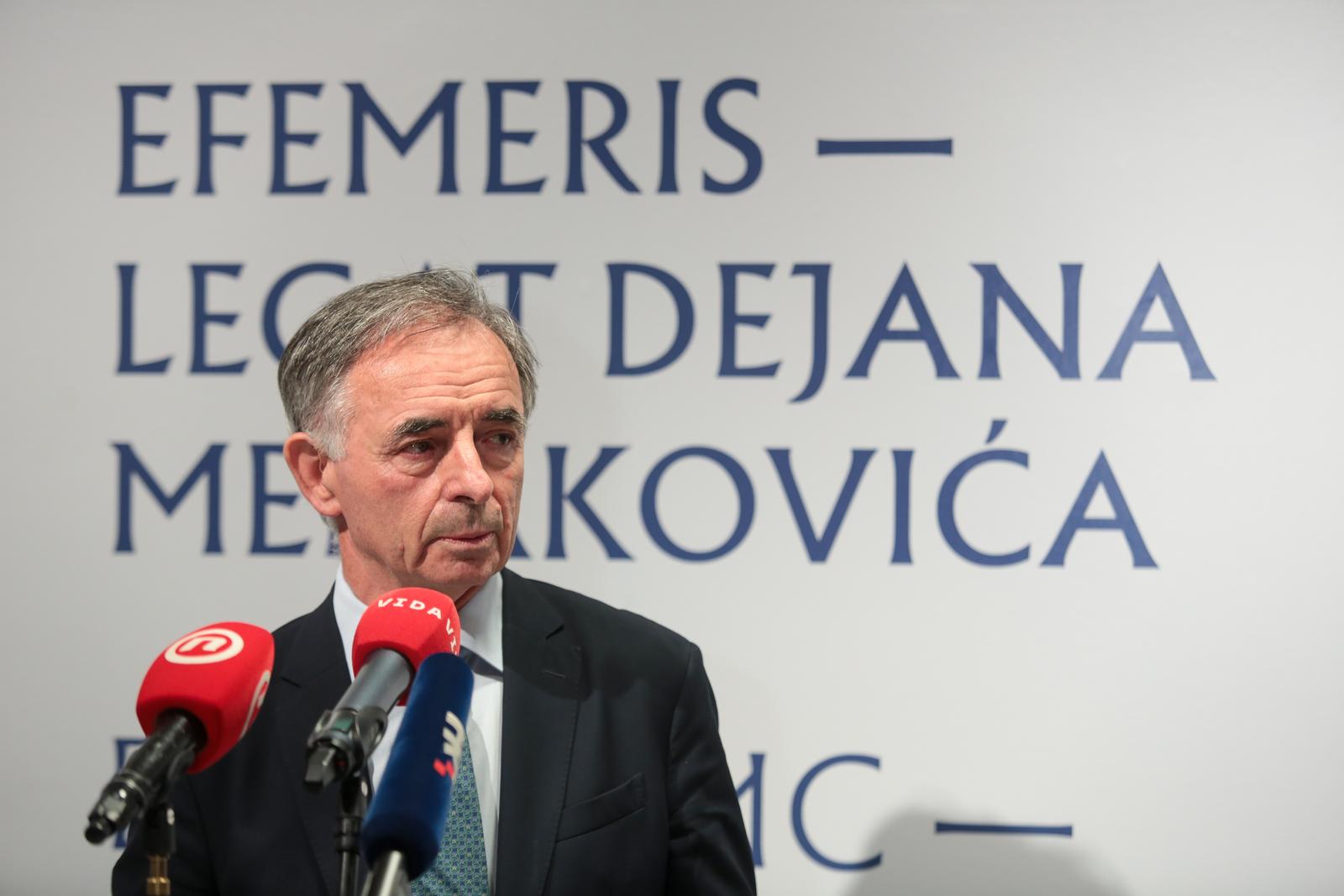 Zagreb: Otvorenjem izložbe “Efemeris – legat Dejana Medakovića” službeno otvoreni ovogodišnji Dani srpske kulture