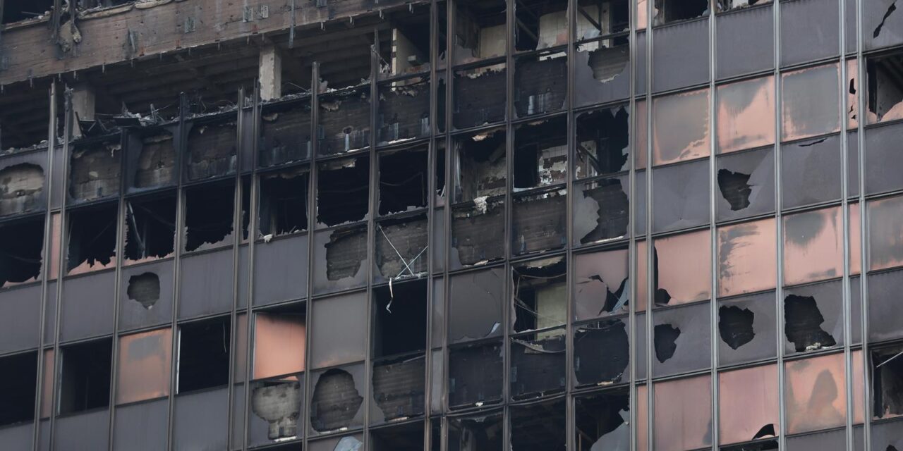 Zagreb: Vatrogasne intervencije na neboderu Vjesnik nastavljaju se i danas