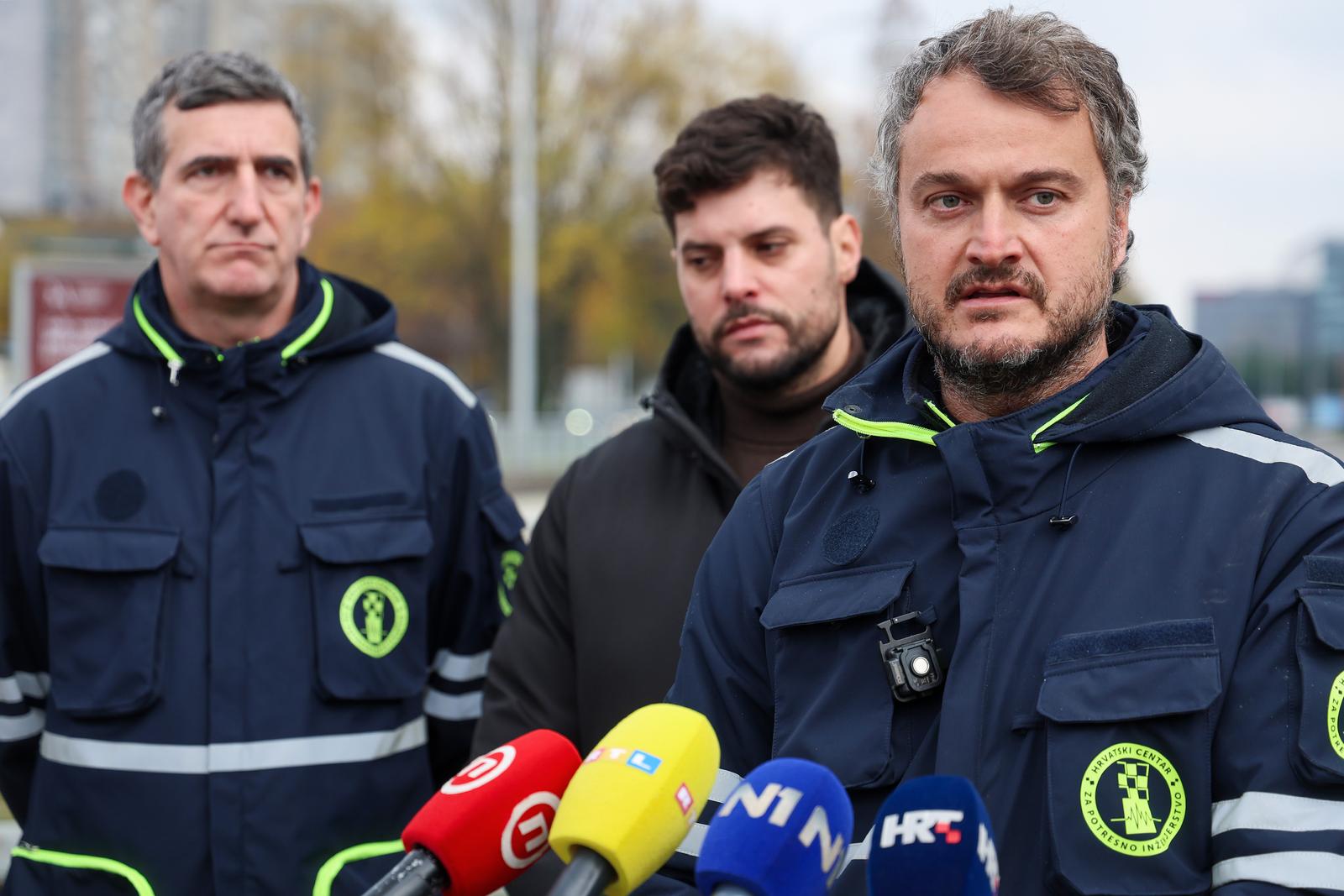 Zagreb: Izjave za medije nakon pregleda nebodera Vjesnika