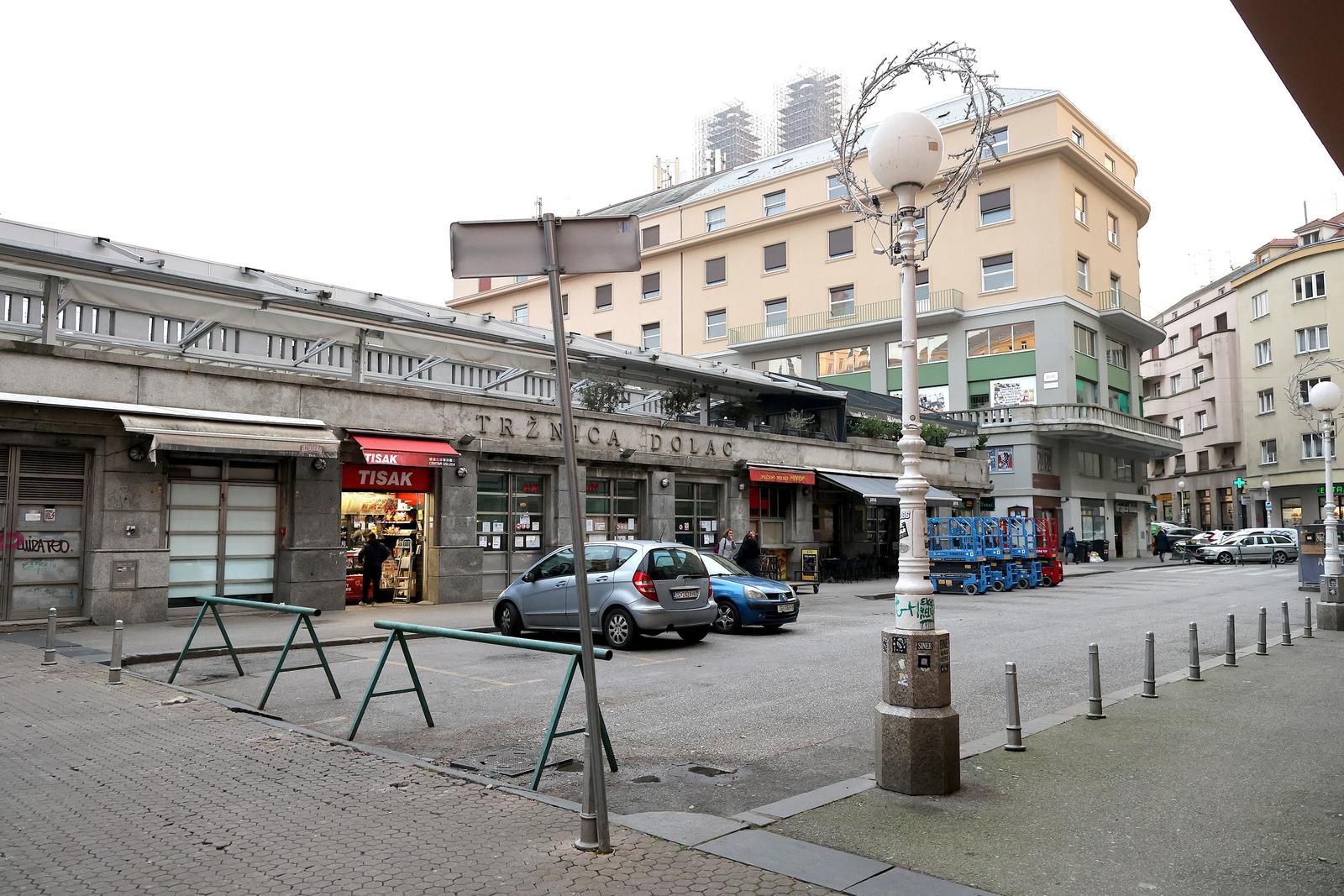 Zagreb: Štandovi s Europskog trga sele se od sutra u Ulicu Pod zidom