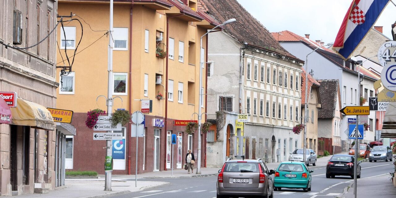 Jastrebarsko: Nedjeljno prijepodne u gradu