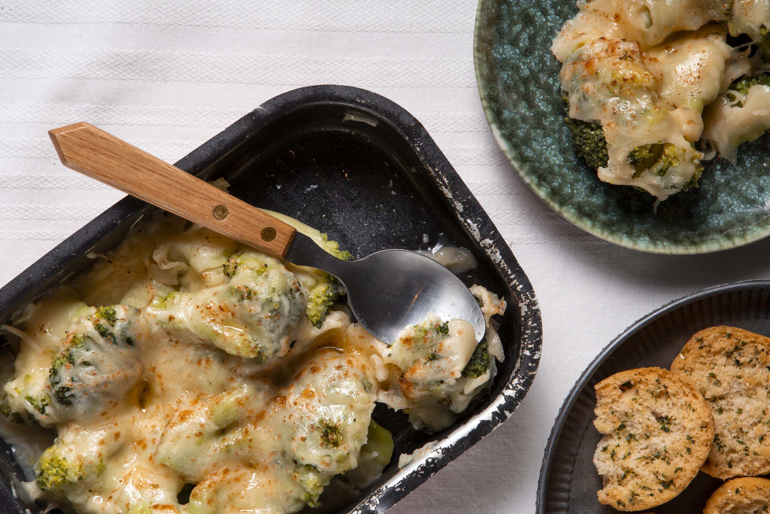 delicious-melted-cheese-snacks