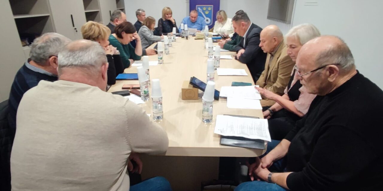 102c3162-515b-4a4e-a35a-0db00744cac6