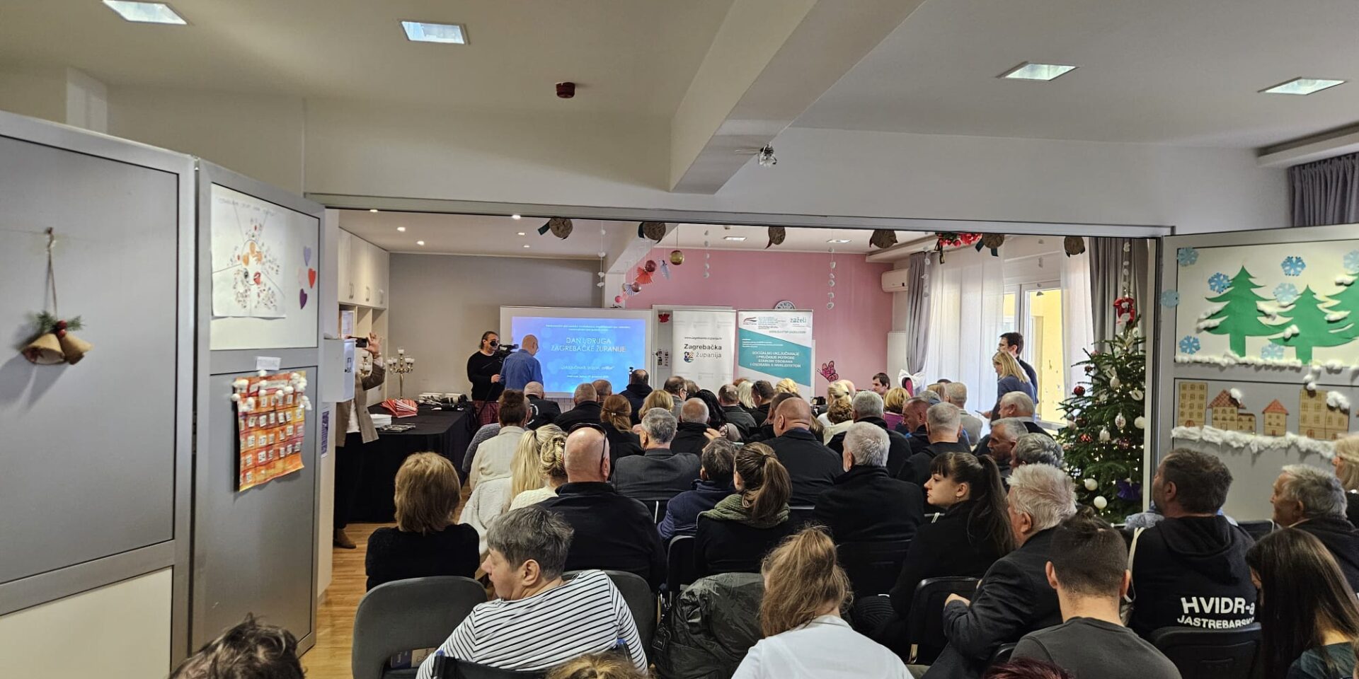 600300456_883023267406523_7492552849421577912_n