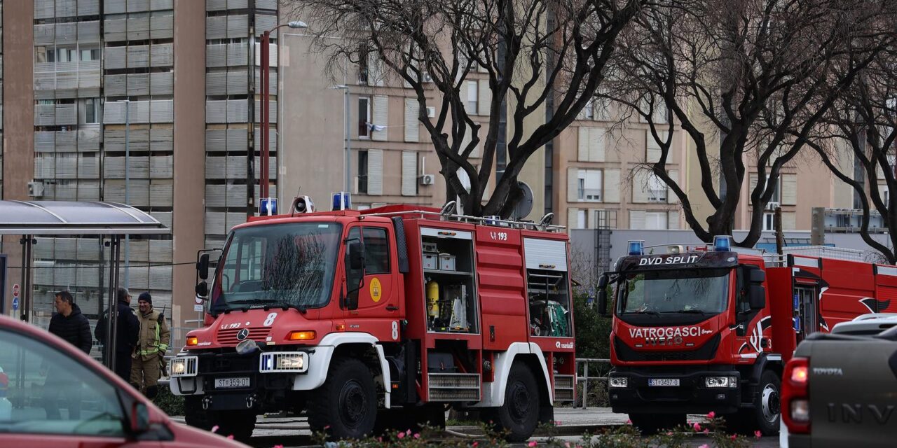 Split: Požar na napuštenom objektu u Poljičkoj ulici