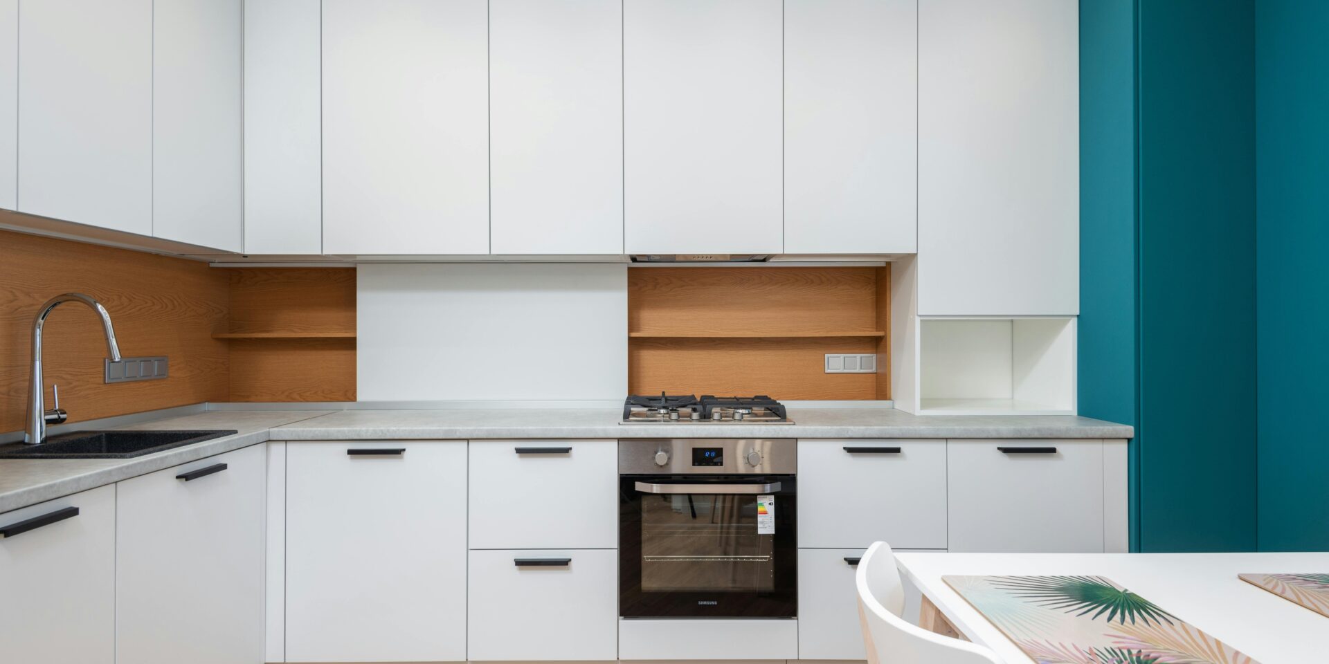 pexels-heyho-6956109