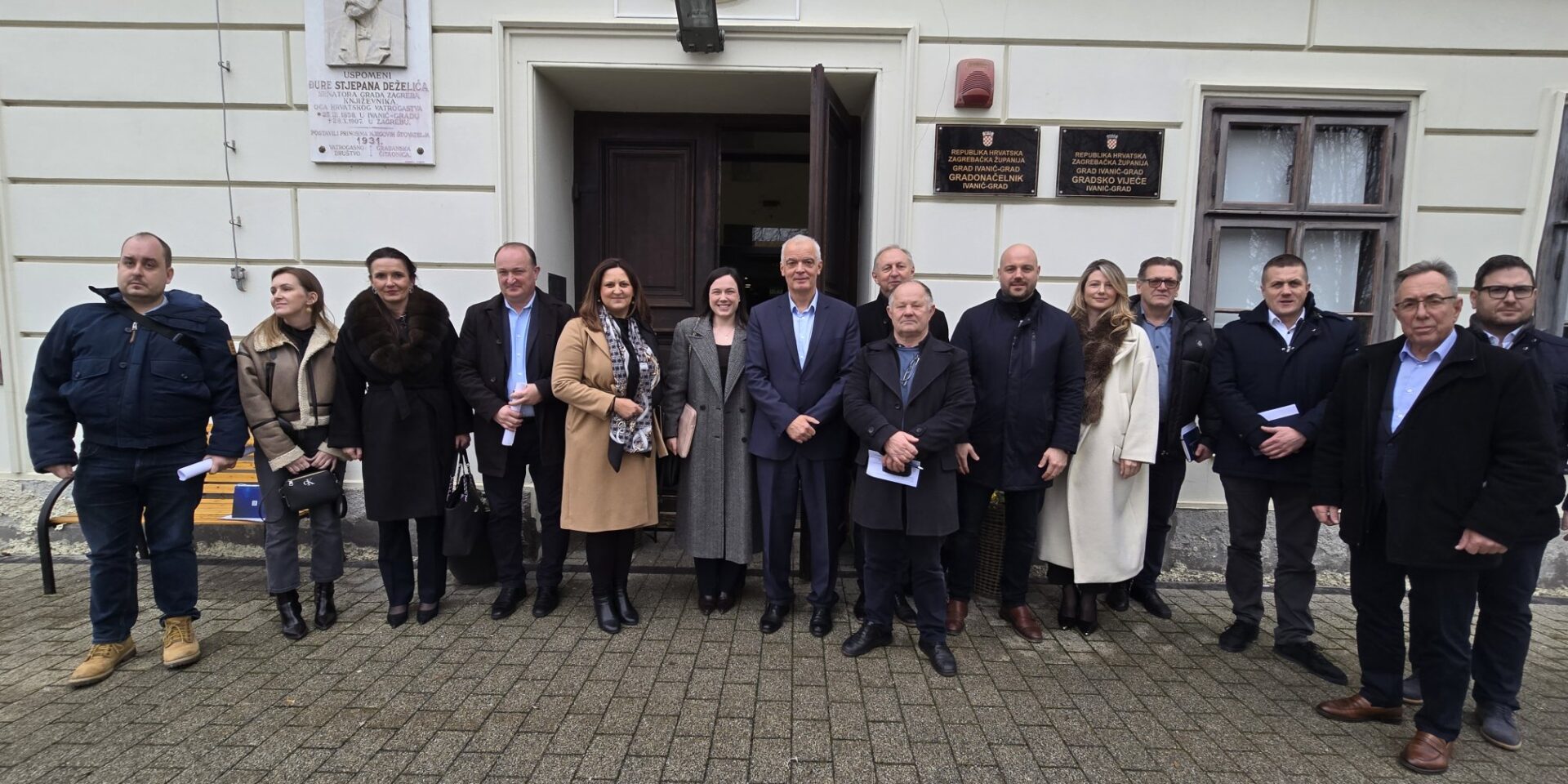 20260115-120025_633079449