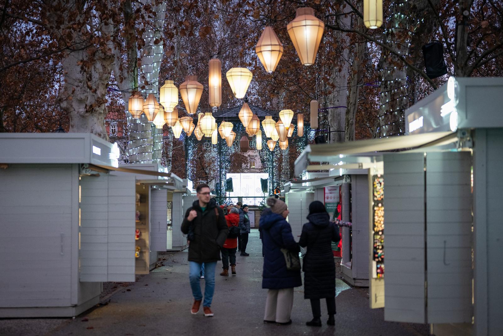 Zagreb: Blagdanska atmosfera u centru grada