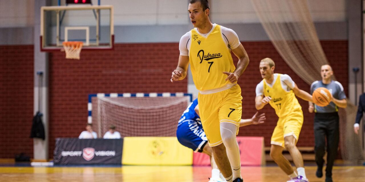 Zagreb:  Utakmica 2. kola Premijer lige između KK Dubrava i KK Cibona