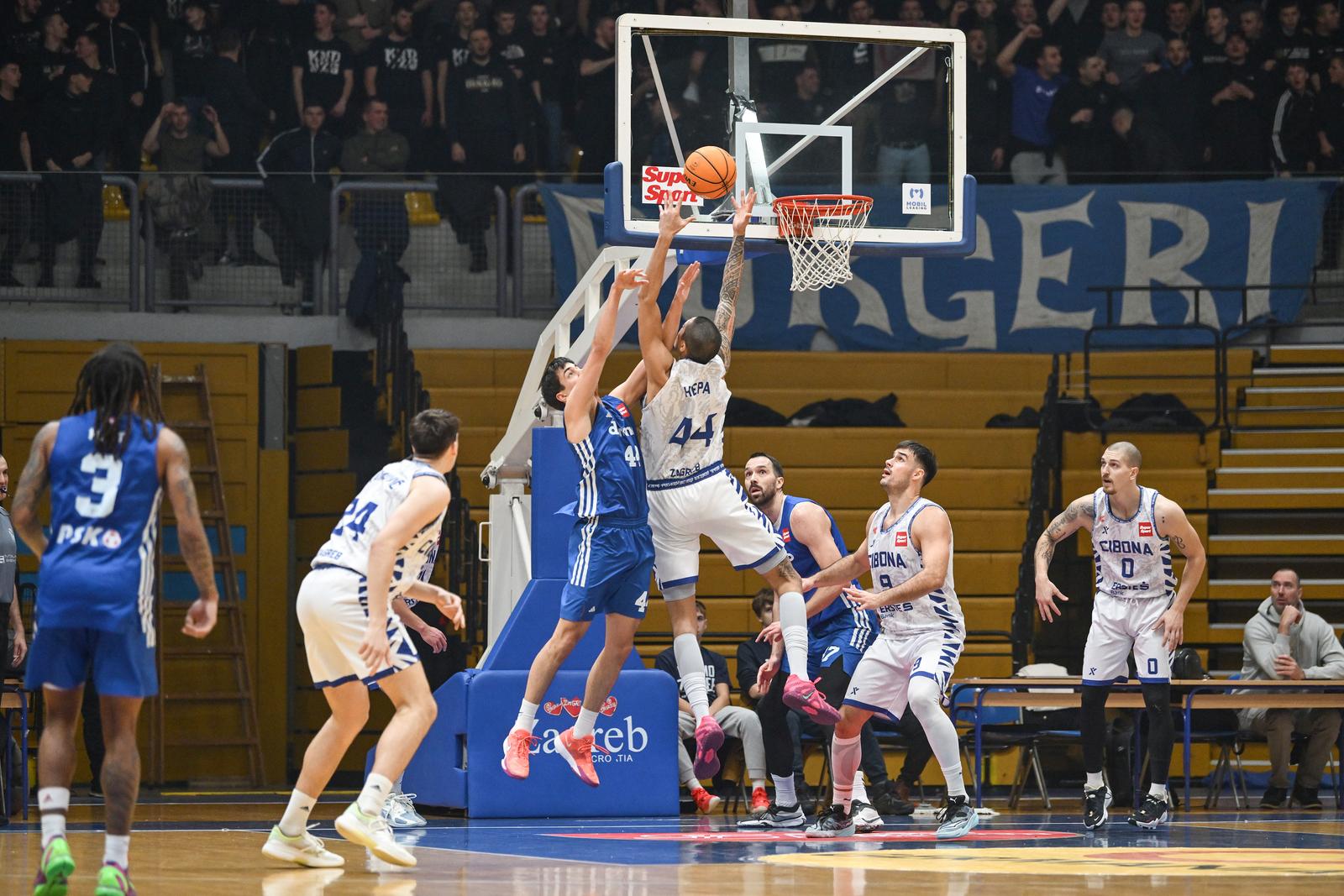 Dinamo i Cibona susreli se u 15. kolu SuperSport Premijer lige
