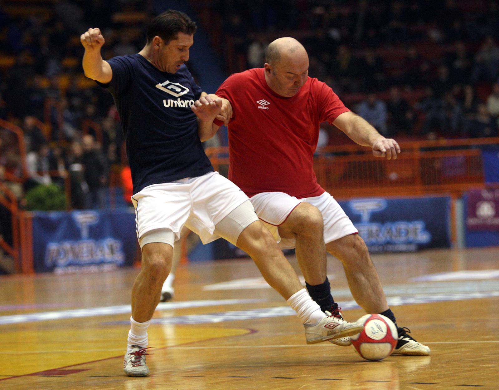 Zagreb: Revijalna utakmica legendi na turniru Kutija �ibica 2010