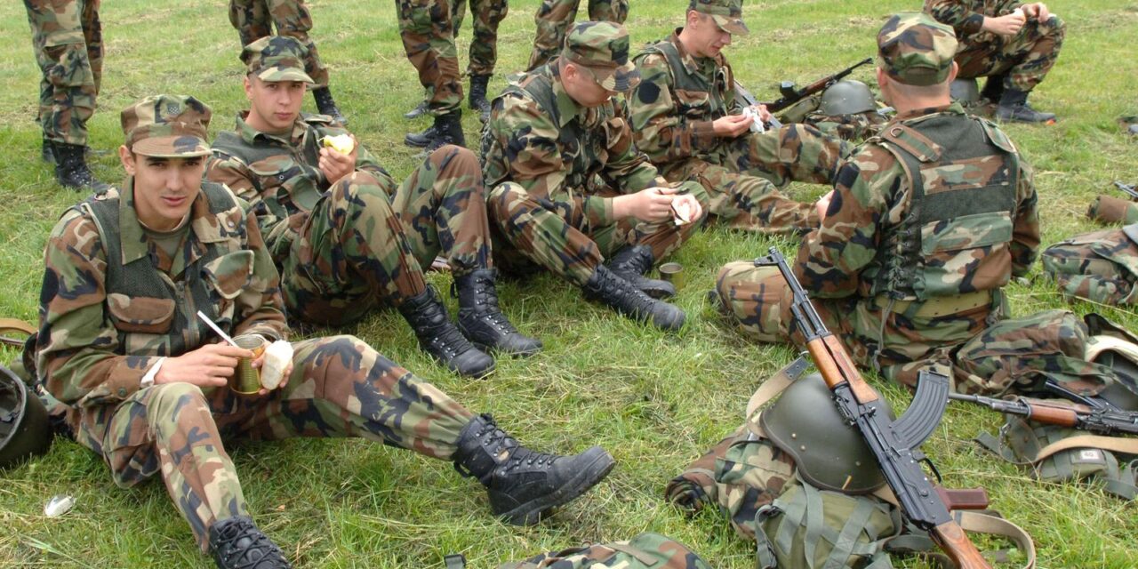 Novo Selo: Ro?nici vje�baju na vojnom poligonu tri dana nakon prisege