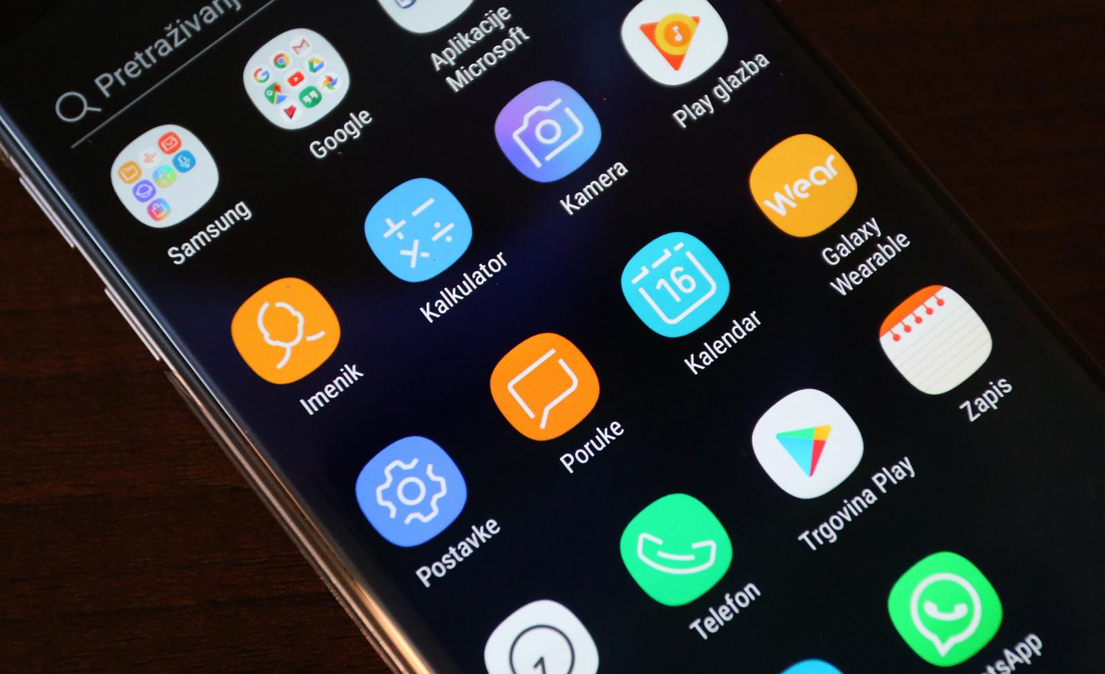 Aplikacije poruke na mobitelu i lažni sms