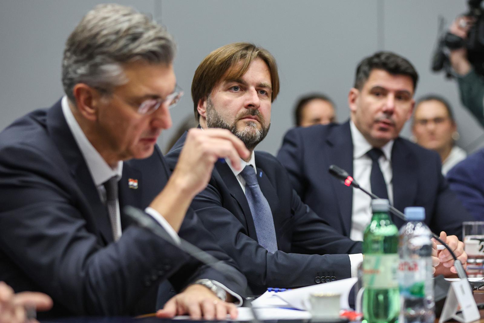 Sjednica saborskog Odbora za financije i državni proračun na kojem se predstavlja Tomislav Ćorić, kandidat za ministra financija