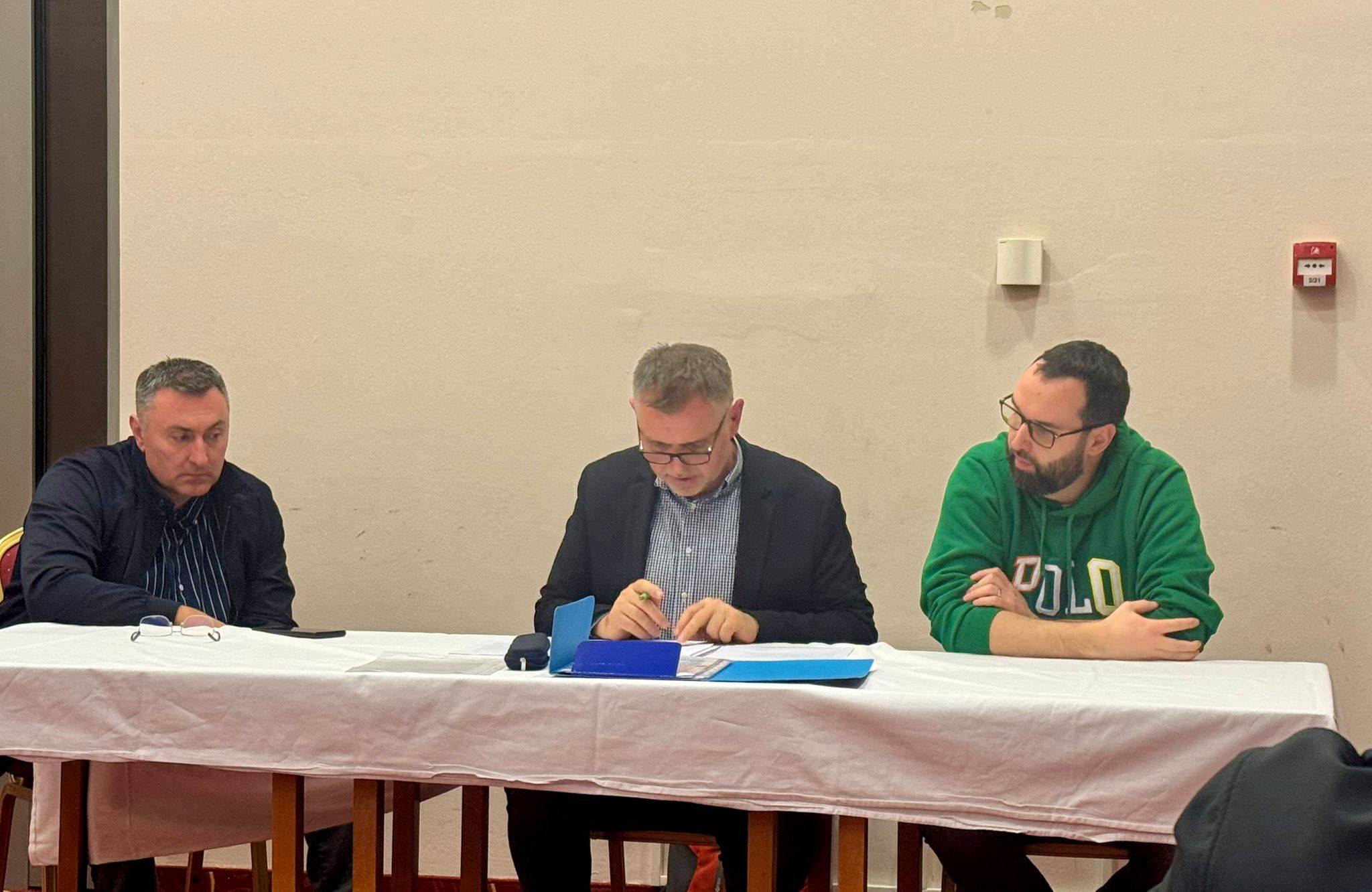 642201559_1316979417123631_4729738320553054994_n