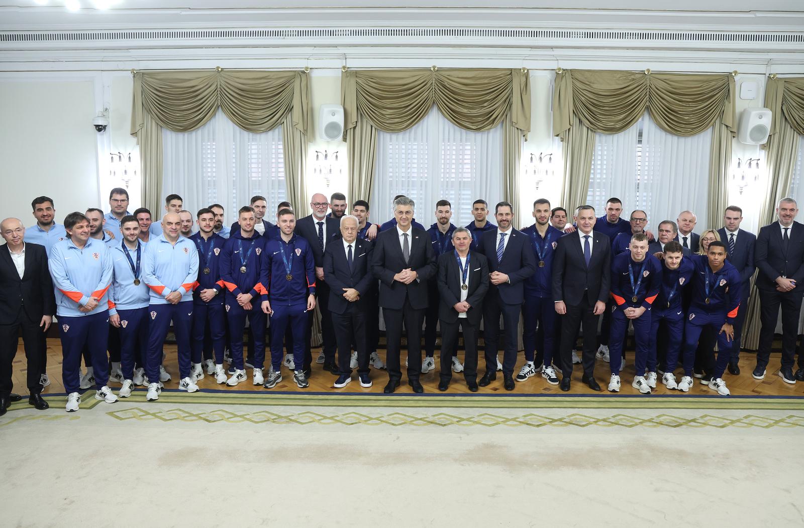 Zagreb: Predsjednik Vlade Andrej Plenković primio je hrvatsku futsalsku reprezentaciju