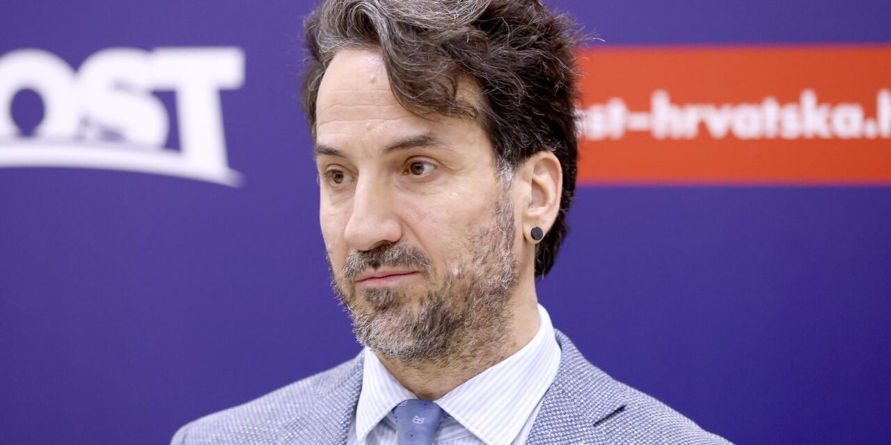 Zagreb: Miletić i Jurčević o temi “Zašto vladajući kažnjavaju branitelje zbog pozdrava pod kojim se stvarala država?”